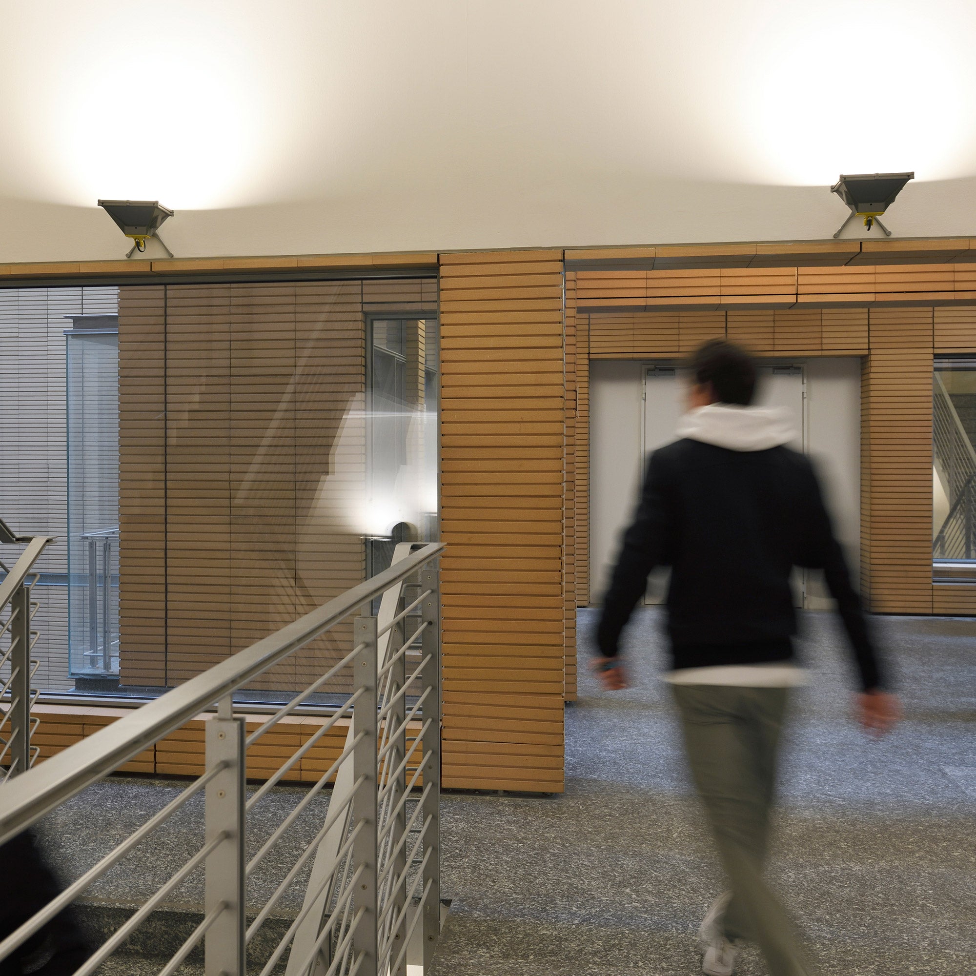 Lingotto Indoor - Grey/Yellow